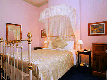 The Lodge on Elizabeth - Accommodation in Brisbane
