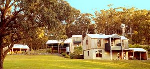 King Parrot Holiday Cottages - thumb 1