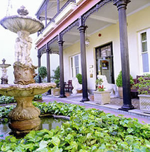 Manor House Boutique Hotel - Accommodation NT