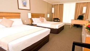 Radisson Hotel And Suites Sydney - thumb 3