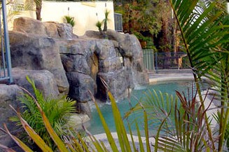 Crusoes Holiday Apartments - Accommodation Resorts
