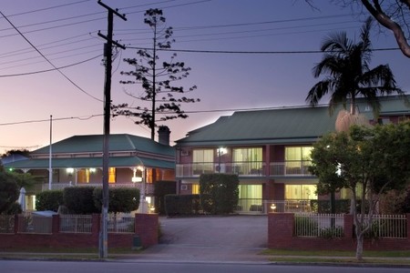 Aabon Holiday Apartments  Motel - Surfers Paradise Gold Coast
