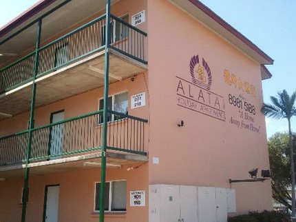 Alatai Holiday Apartments - Accommodation Yamba 3