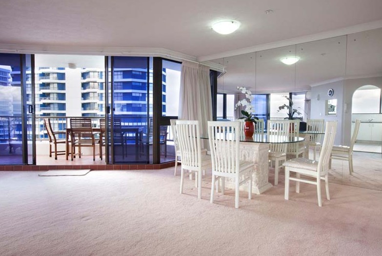 Broadwater Shores - Coogee Beach Accommodation 7