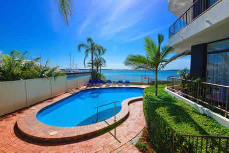Broadwater Shores - Coogee Beach Accommodation 13
