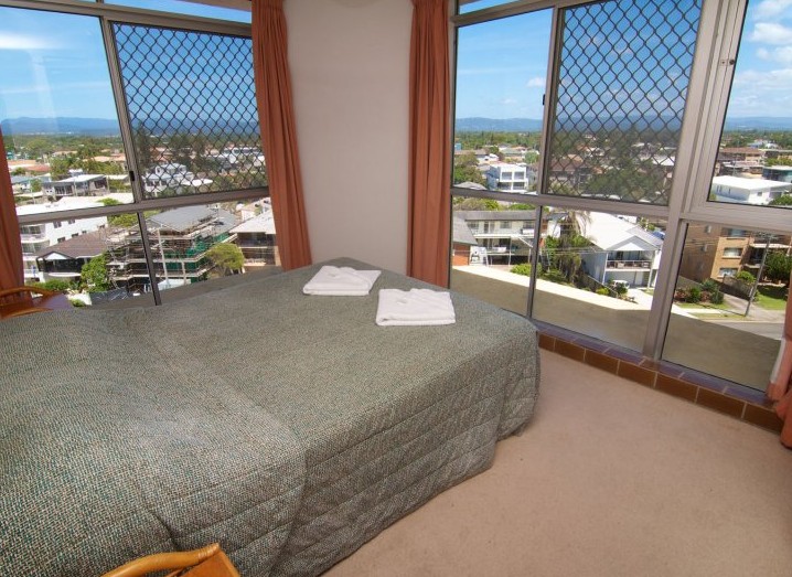 Foreshore Apartments, Mermaid Beach - Accommodation QLD 4