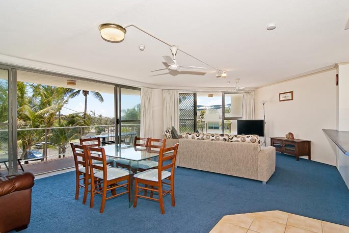 Chateau Royale Beach Resort - Coogee Beach Accommodation