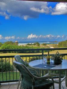 Currumbin Sands On The Beach - thumb 7