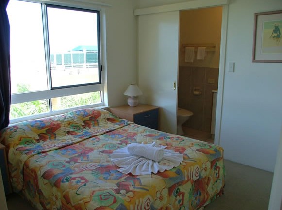 Burlington Holiday Apartments - Accommodation QLD 1