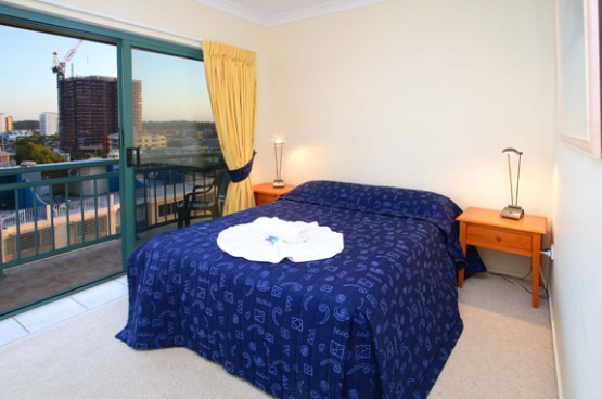 Sunshine Towers Apartments - Coogee Beach Accommodation 1