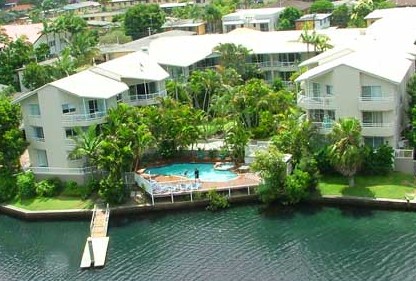 Surfers Del Rey - Accommodation QLD 0