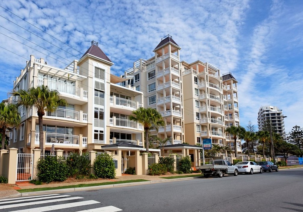 La Grande Apartments Broadbeach - Coogee Beach Accommodation 7