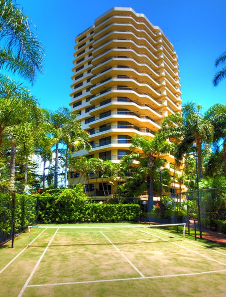 Aristocrat Apartments - Accommodation QLD 2