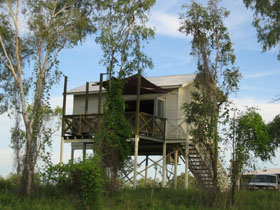 Fitzroy River Lodge - Hervey Bay Accommodation