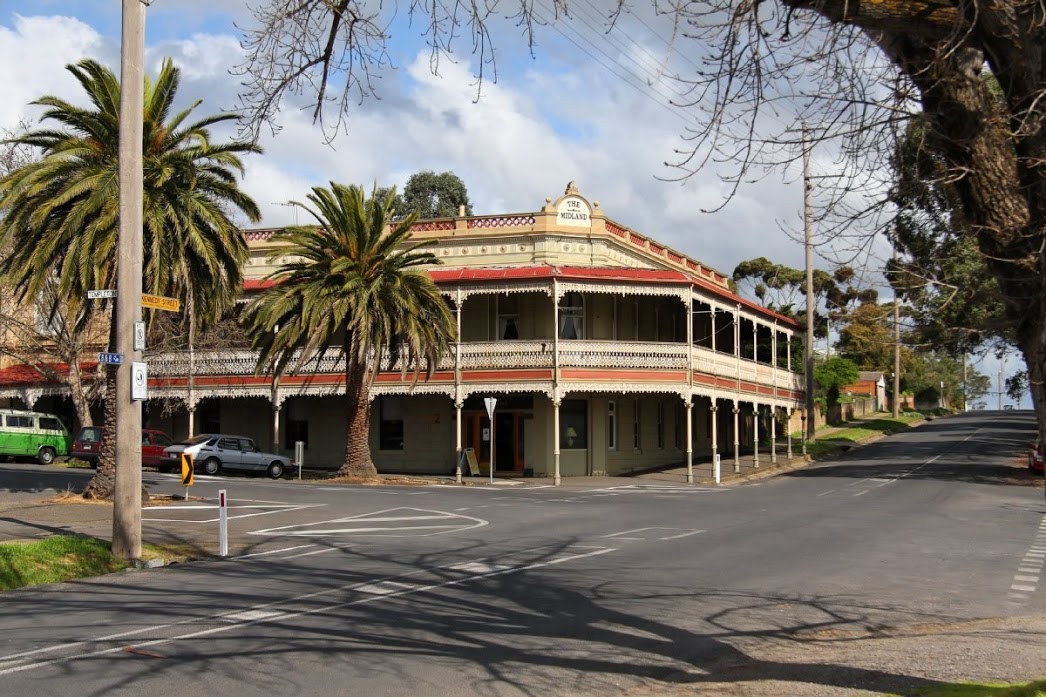 The Midland Hotel Castlemaine - Wagga Wagga Accommodation