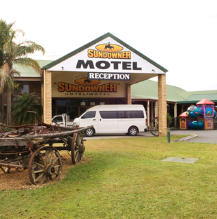 Sundowner Hotel - Accommodation Sunshine Coast