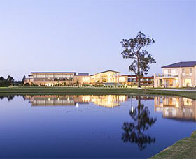 The Crowne Plaza Hotel - Wagga Wagga Accommodation