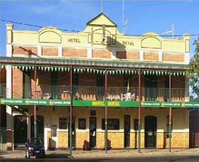 Royal Hotel Coonabarabran - Tourism Brisbane