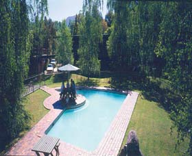 Khancoban Alpine Inn - Lennox Head Accommodation