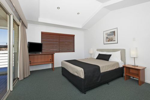 Comfort Inn & Suites Northgate - thumb 8