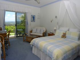 Ninderry Manor Luxury Retreat BampB - Accommodation Sunshine Coast