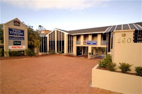 Twin Towers Inn - Accommodation Perth