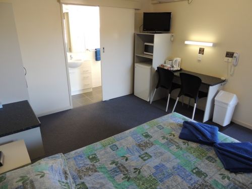 Moura Motel - Accommodation Australia 4