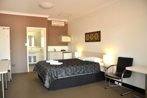 Pinjarra Resort  - Accommodation Australia 2