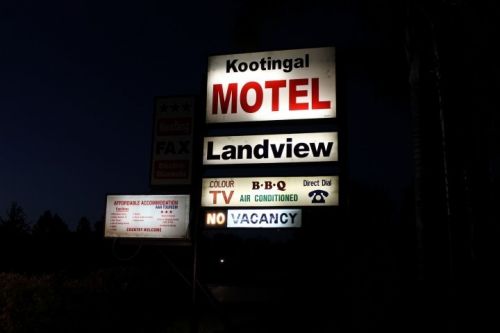 Kootingal Land View Motel