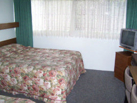 Midvalley  Motel - Accommodation Sunshine Coast