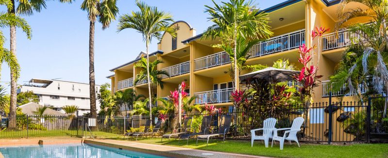 The York Beachfront Holiday Apartments - Accommodation Gladstone 5