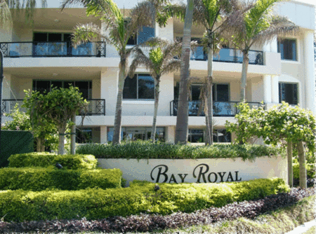 Bay Royal Holiday Apartments - Dalby Accommodation 1