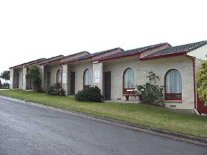 Oyster Court Motel - Accommodation Sunshine Coast