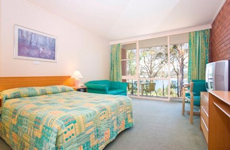 Bay Waters - Accommodation in Brisbane