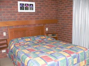 Two Rivers Motel - eAccommodation
