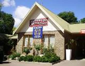 Hahndorf Inn - Accommodation Redcliffe