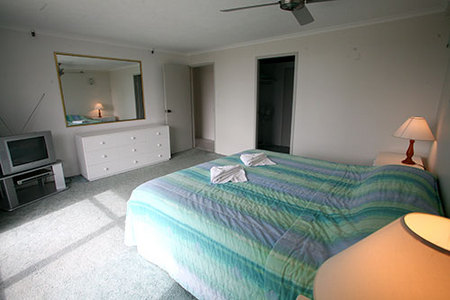 The Penthouses - Coogee Beach Accommodation 3