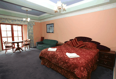 Hatchers Manor - Accommodation Resorts