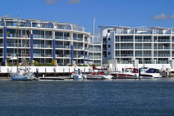 Bluewater Point Resort - Redcliffe Tourism
