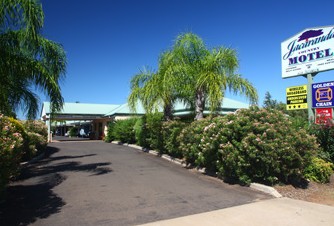 Jacaranda Country Motel - Accommodation Perth