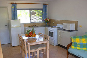 Clifton Sands Apartments - Lismore Accommodation 2