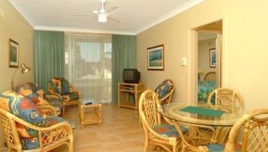 Oxley Cove Holiday Apartments - Accommodation QLD 2