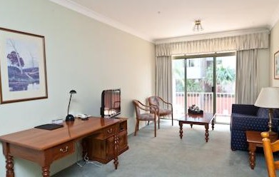 Belmore All Suite Hotel - thumb 2