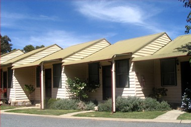 The Village Cabins - Lismore Accommodation