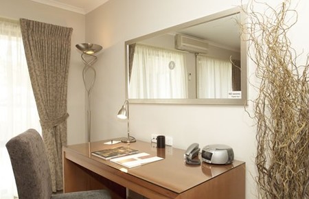Ringwood Royale Apartment Hotel - Dalby Accommodation 3