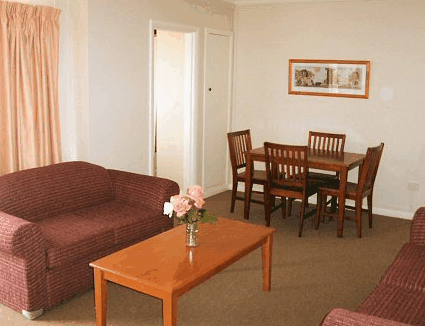 Hobart Apartments - Dalby Accommodation 2
