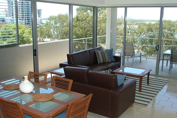 Space Holiday Apartments - Dalby Accommodation