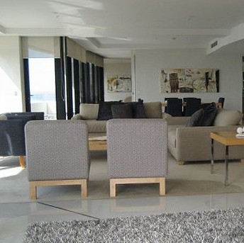 Aria Apartments Broadbeach - Coogee Beach Accommodation 3