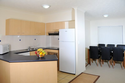 Bella Mare Beachside Apartments - Accommodation QLD 5