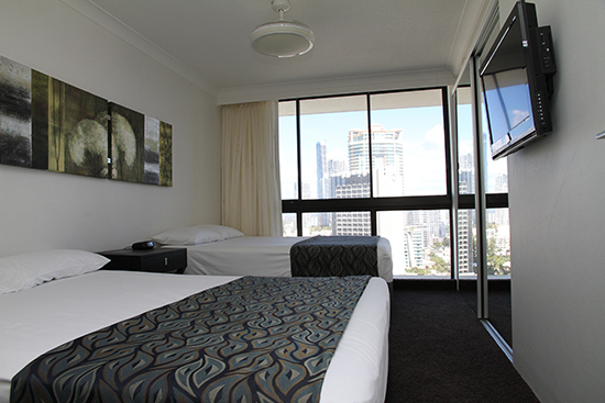 Hi Surf Beachfront Resort Apartments - Accommodation QLD 3